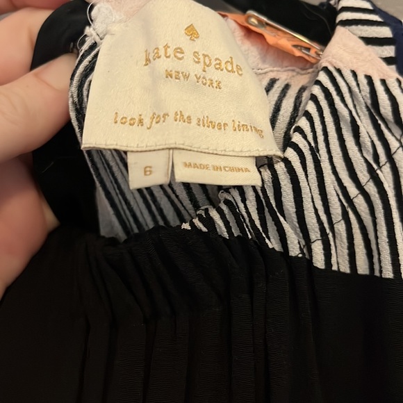 Everything Kate Spade dress with pockets - Picture 6 of 6